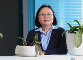 Doanh nhân, Anh hùng lao động thời kỳ đổi mới Nguyễn Thị Hoa Lệ: Du Lịch Hòa Bình Việt Nam "Một Chặn Đường Trọn Niềm Tin"