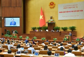 Ủy ban Thường vụ Quốc hội bắt đầu chất vấn các "tư lệnh" ngành