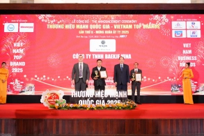 Công ty TNHH Baekje VINA vinh dự lọt Top 12 Thương Hiệu Mạnh Quốc Gia - Viet Nam Top Brand Awards lần thứ X mừng xuân Ất Tỵ 2025
