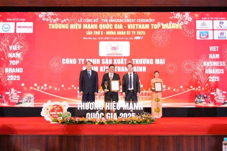 Công ty TNHH SX TM Nhôm Kính Thanh Bình vinh dự nhận giải thưởng Top 12 Thương Hiệu Mạnh Quốc Gia 2025