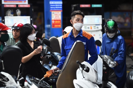 Ba thành phố lớn thí điểm bán xăng E10 từ 1/8