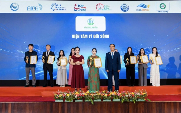 LPI được vinh danh Top 10 Sản phẩm – Dịch vụ: Khẳng định uy tín trong chăm sóc sức khỏe tinh thần